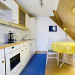 Apartment 6 4