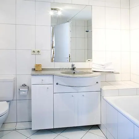 Apartamento 6 4 *